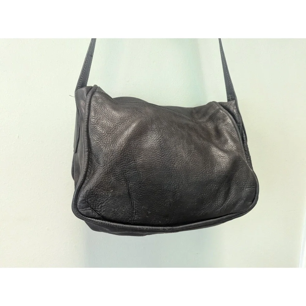 Paul B Delvaille Messenger Bag New‎ York Black Brown Leather Vtg Flap Shoulder